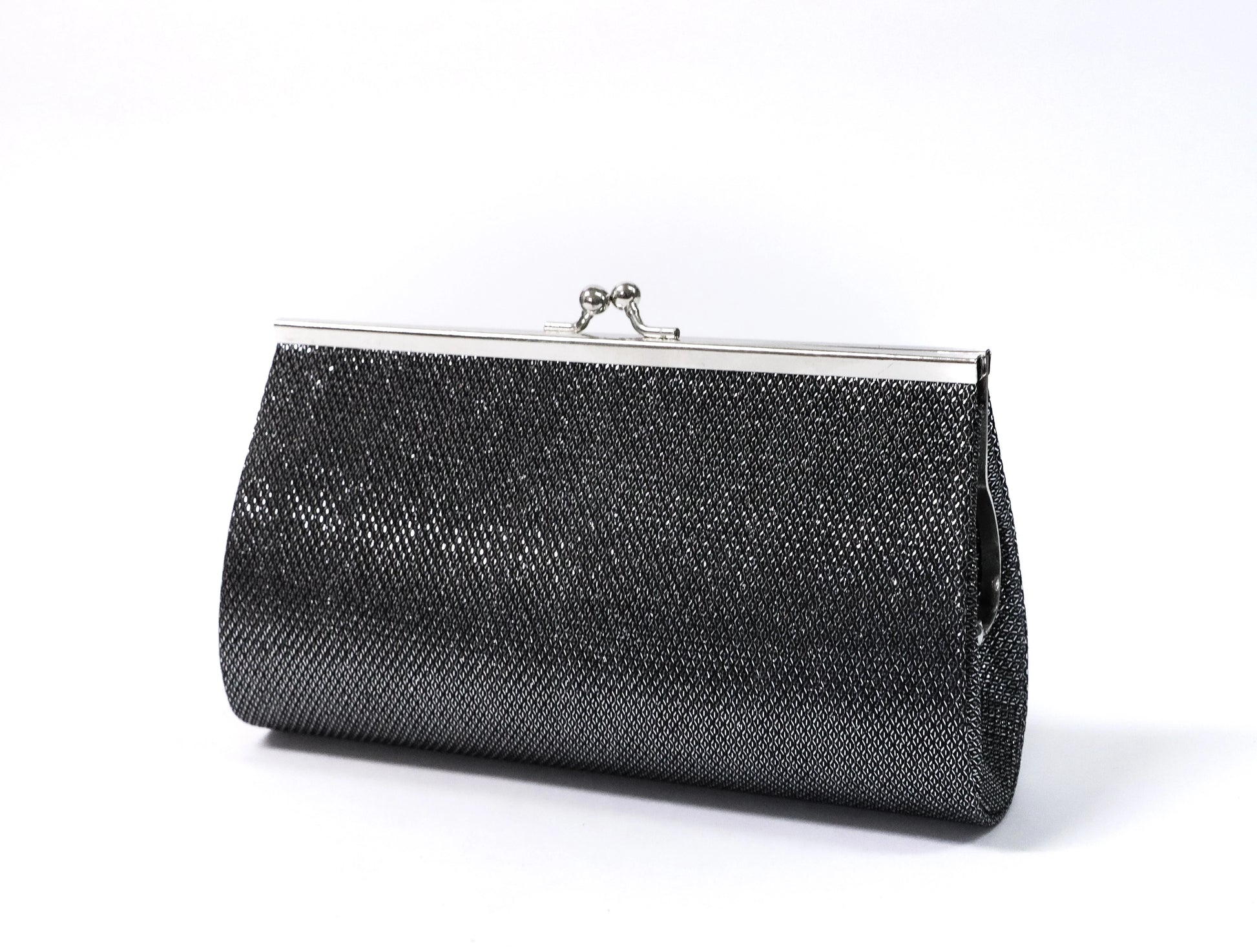 Cartera de fiesta broche