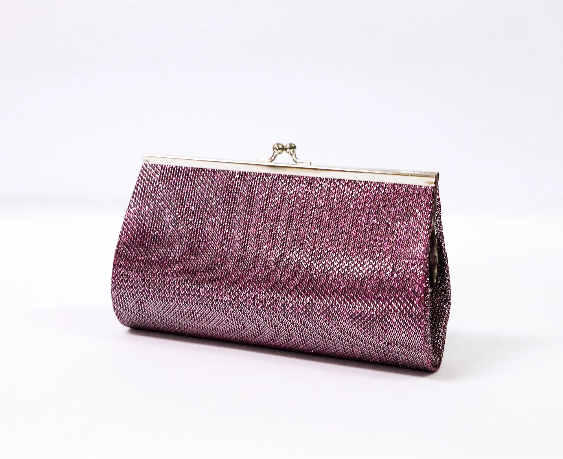 Cartera de fiesta broche