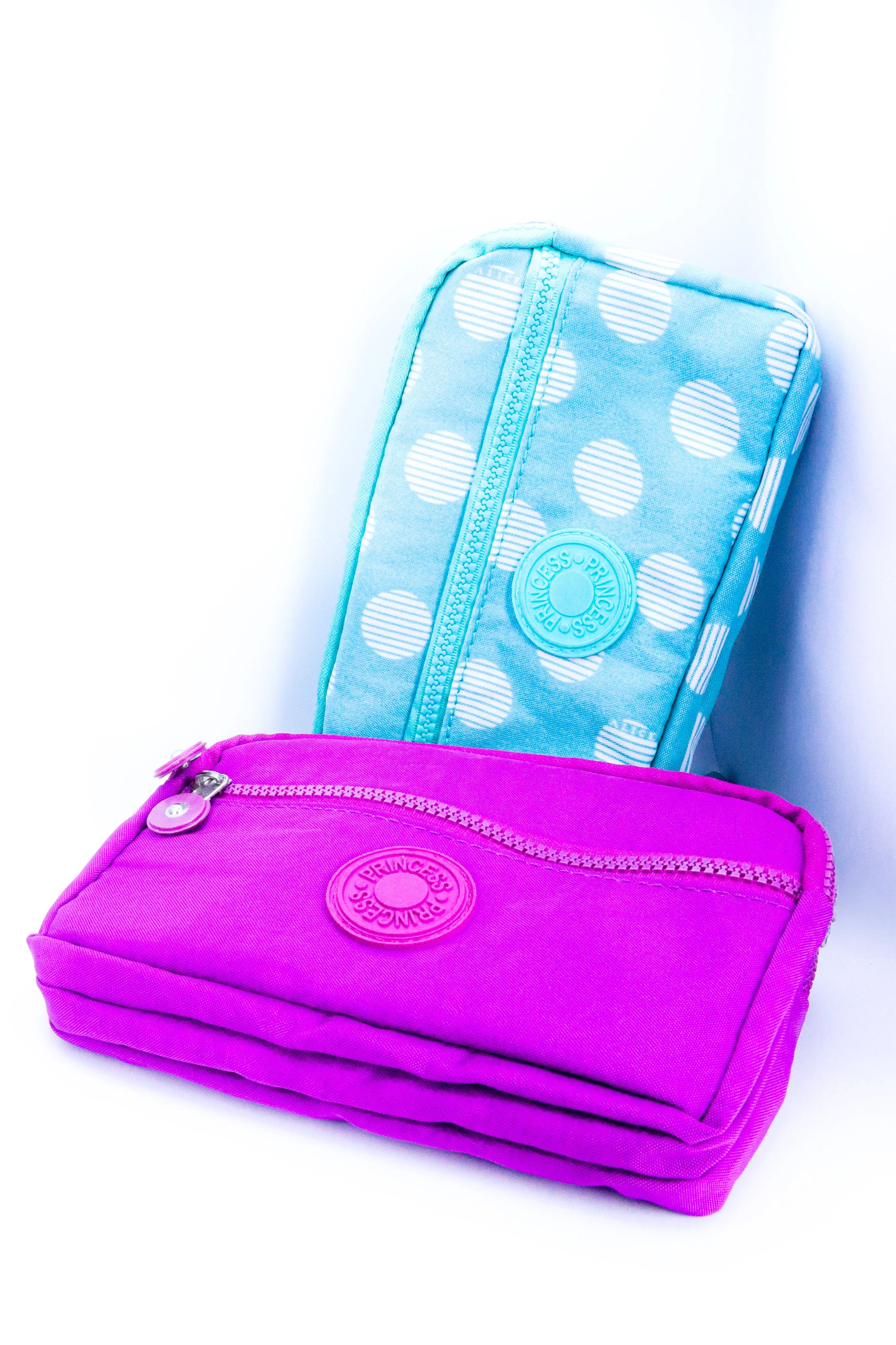 Bolsito con correa ajustable