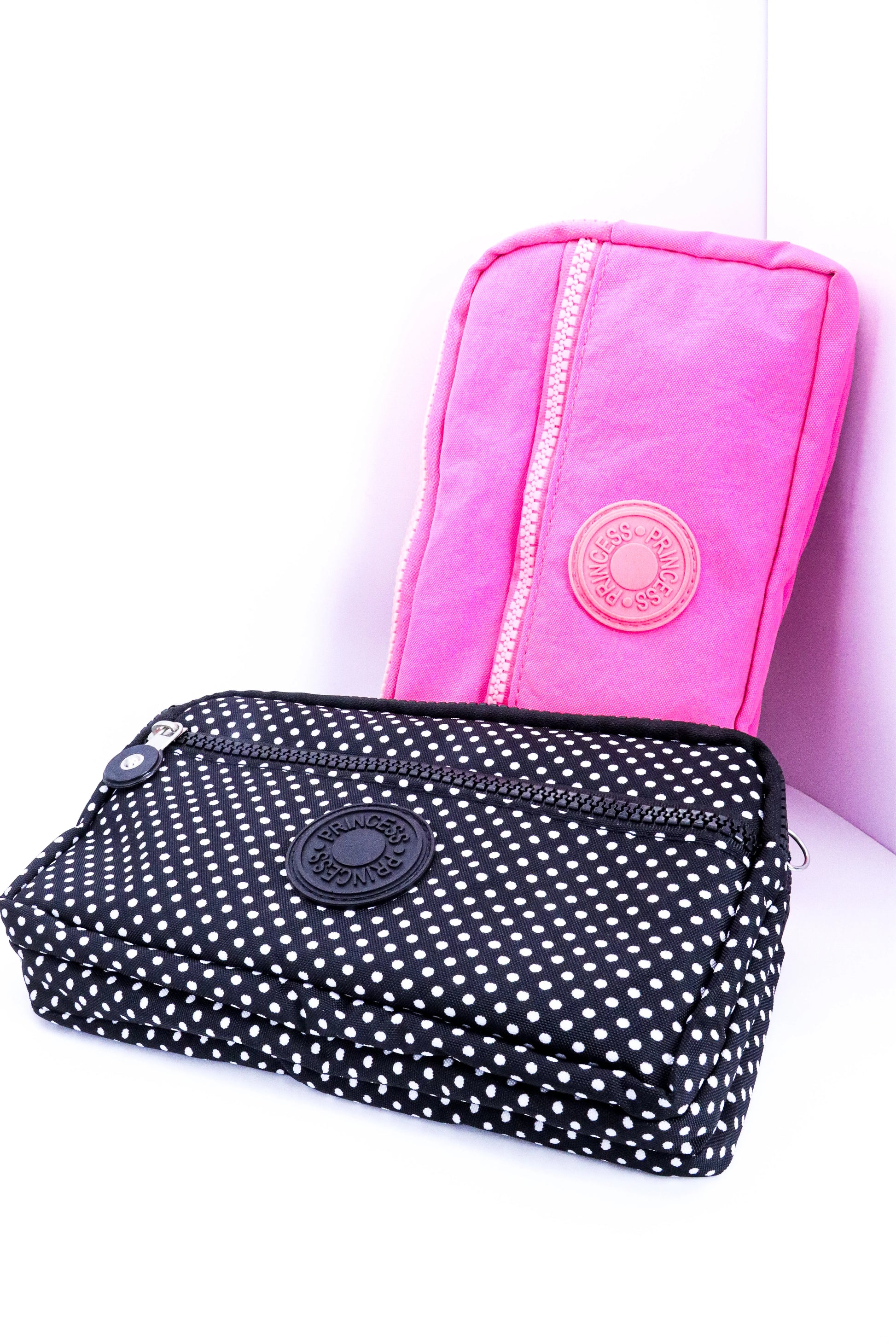 Bolsito con correa ajustable